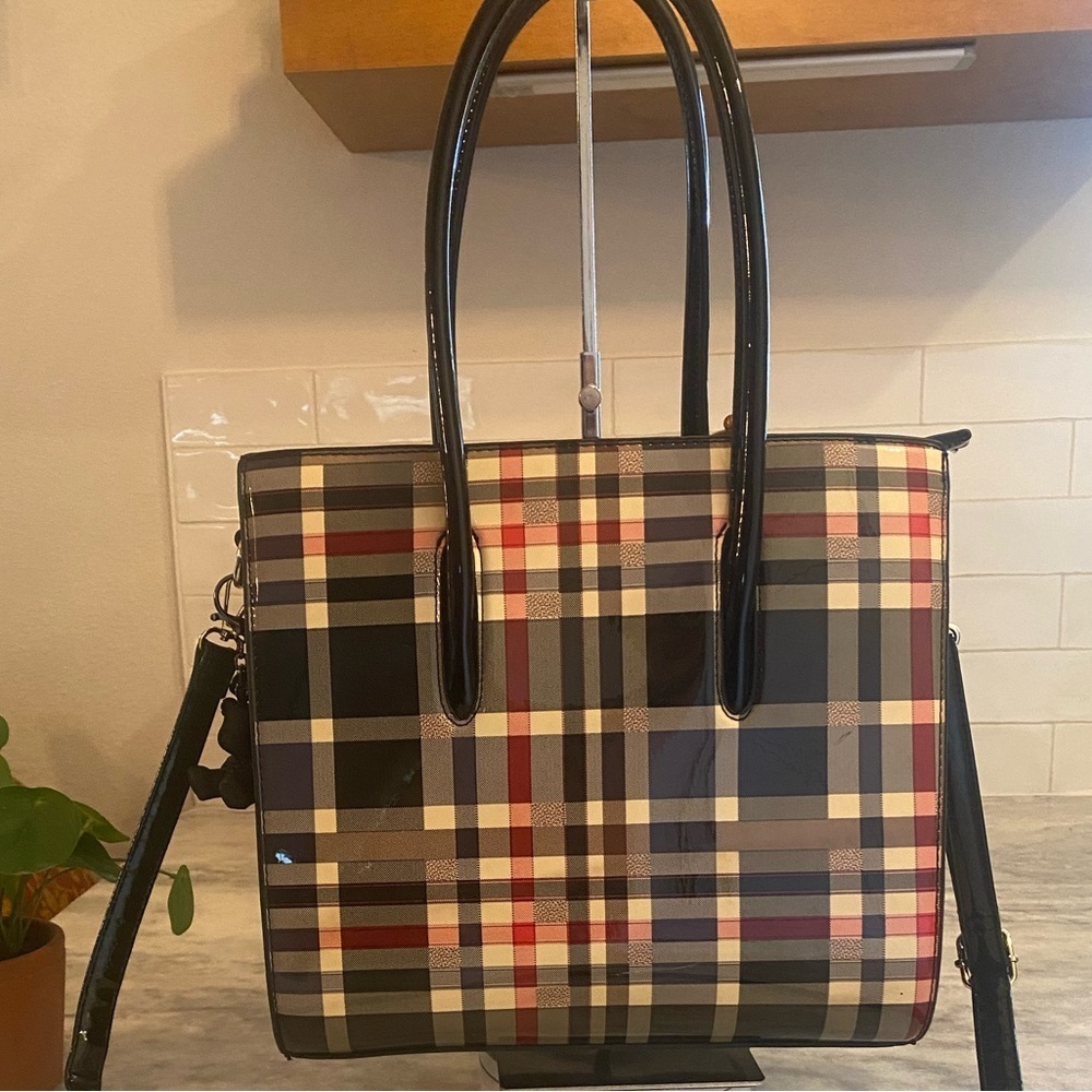 Black Patent Leather Basket Weave‎ Check Satchel / Tote Bag